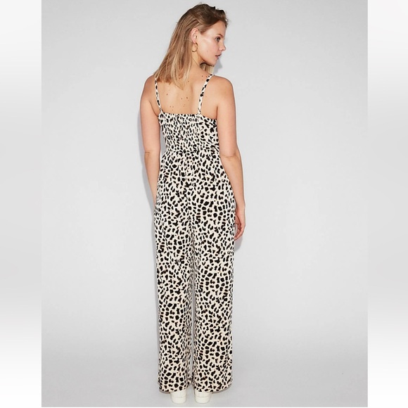 NEW ~ EXPRESS Jumpsuit leopard print V-Wire Cami. - Picture 2 of 4